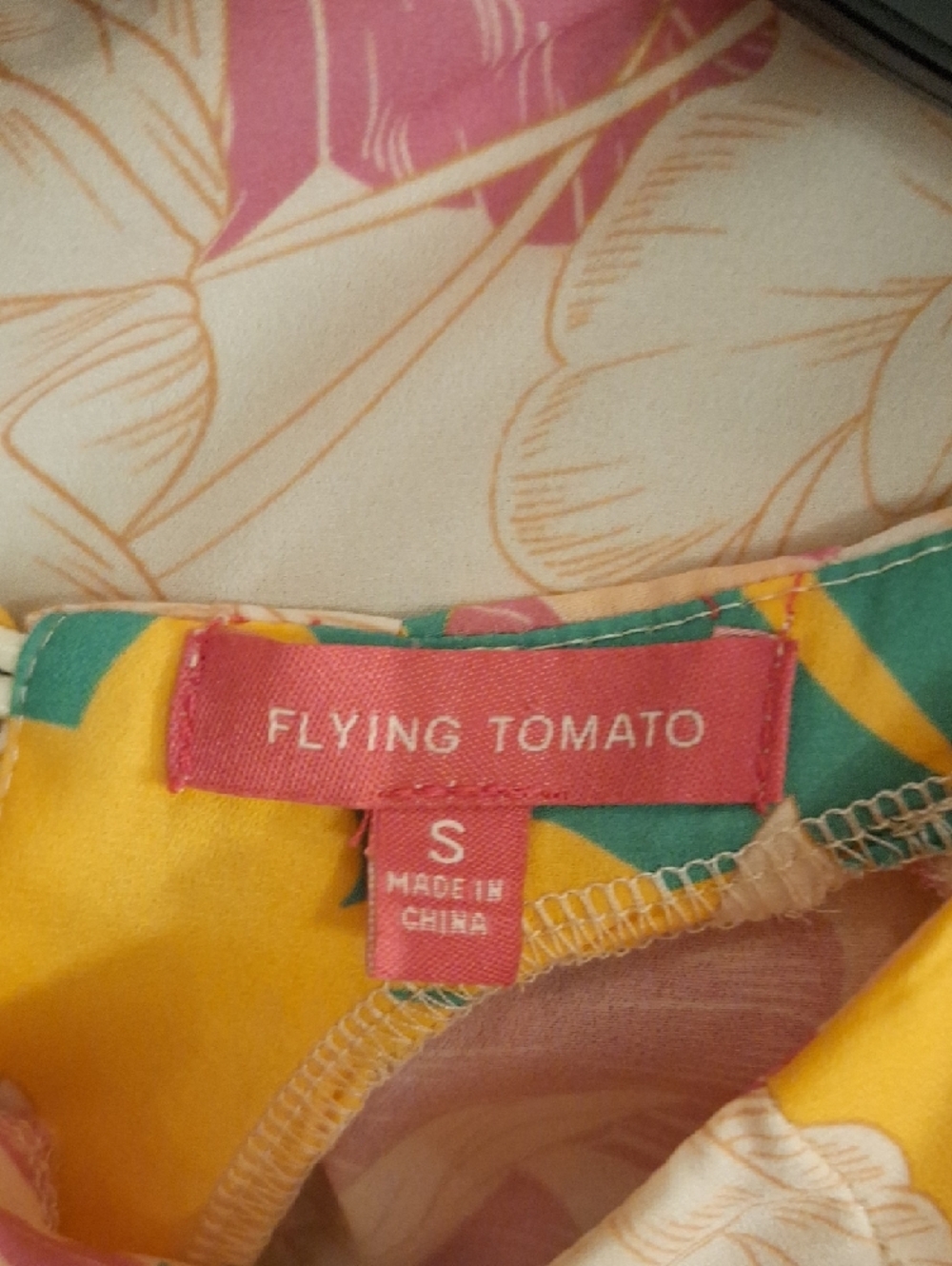 Flying Tomato Green Yellow Pink Floral Puff-Sleeve Blouse. NWOT Size Small - Picture 12 of 14